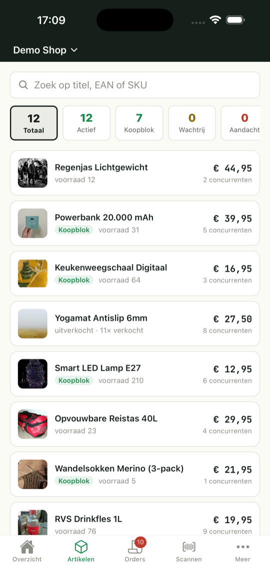 Voorraadlijst met per artikel prijs, voorraad, koopblok en concurrenten.